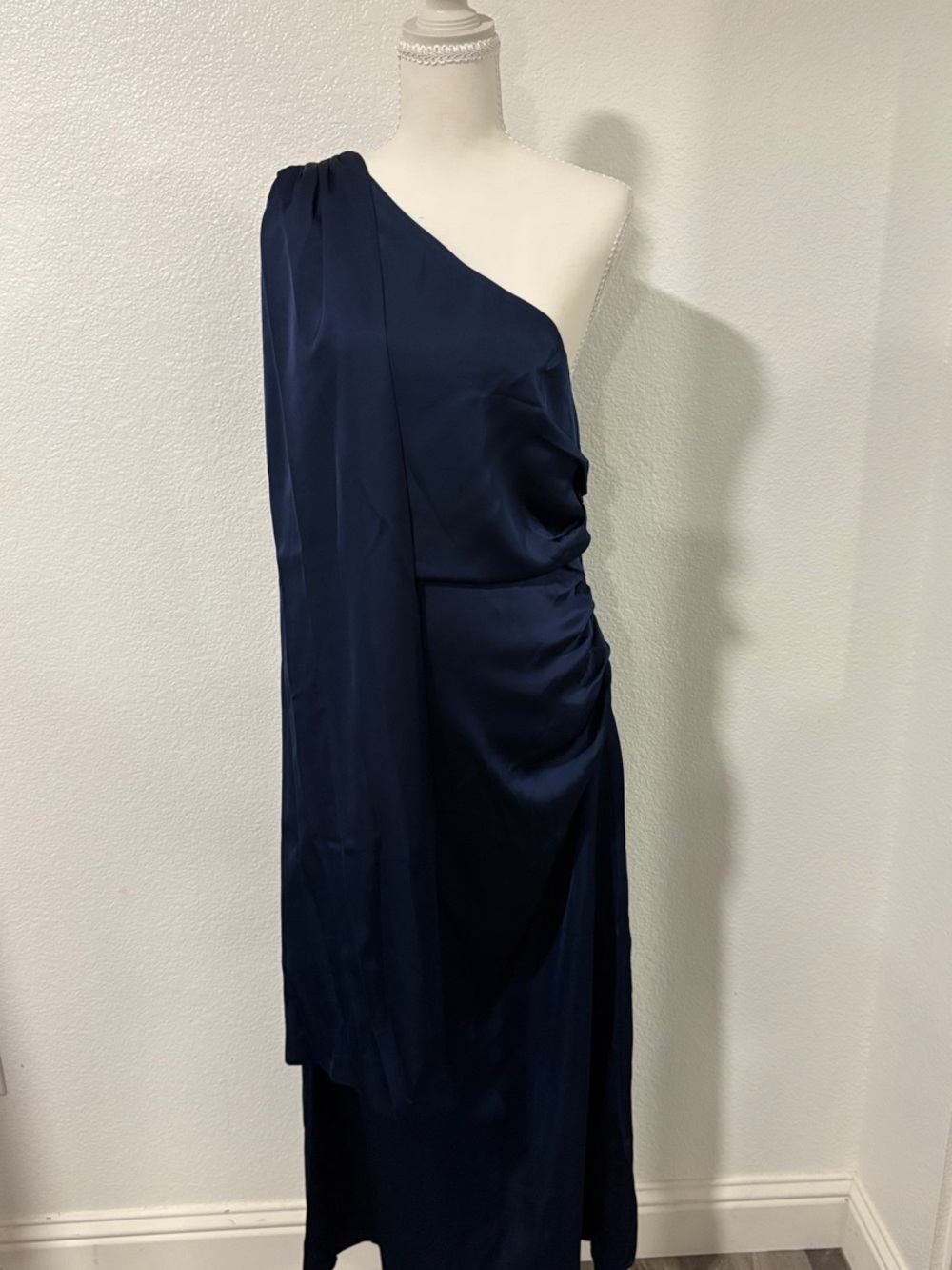 RIHOAS One-Shoulder Midnight Blue Satin Gown
